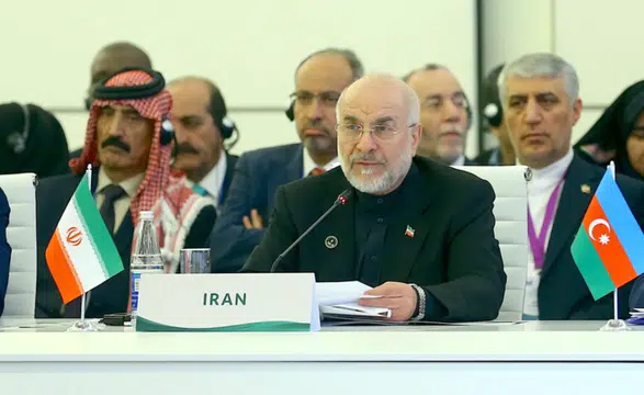 Bakü'de stratejik zirve: İran, bölge ülkelerine ortak mekanizma çağrısı yaptı