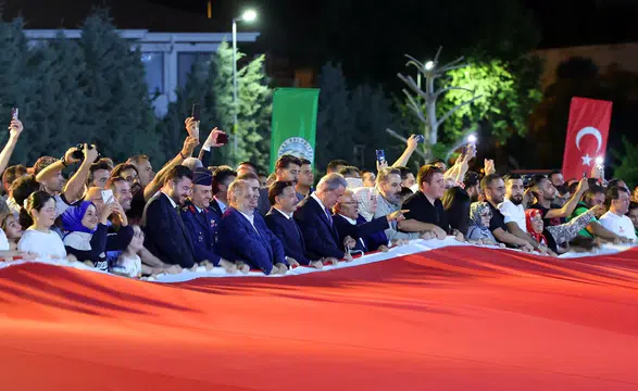 Dev bayrağın altında tek yürek: Talas Belediyesi’nden büyük çağrı!