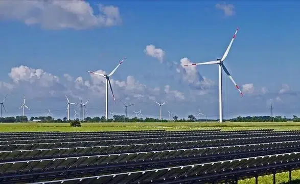 Yenilenebilir enerji yatırımları, negatif elektrik fiyatları sonrası ivme kazanıyor
