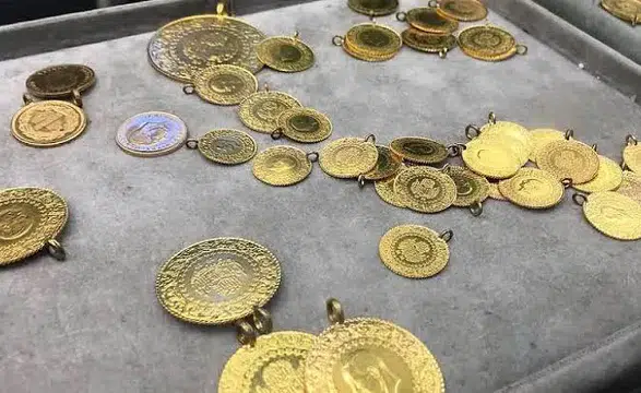 Kapalıçarşı'da altın ve döviz fiyatları: Haftalık ve yıllık değişim oranları