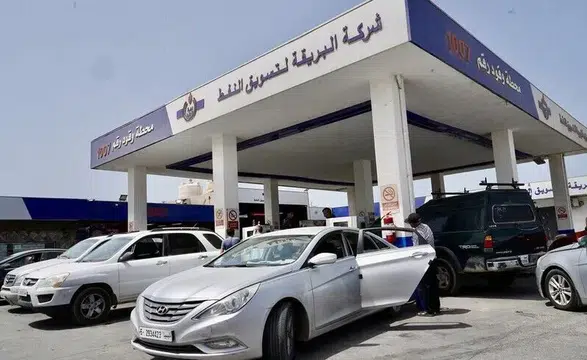 Afrika’nın en büyük petrol üreticisinde akaryakıt şoku