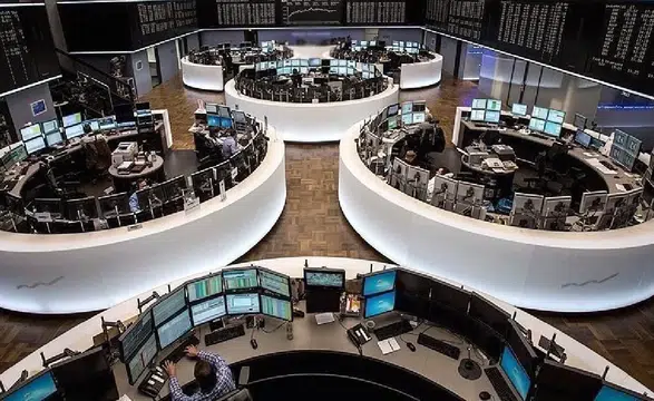 Avrupa borsaları gerilim ve verilerle karışık bir seyir izliyor