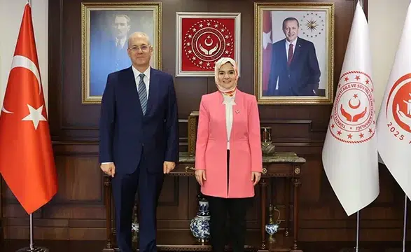 Bakan Uraloğlu, Mısır'ın Ankara Büyükelçisi el Sheikh ile görüştü