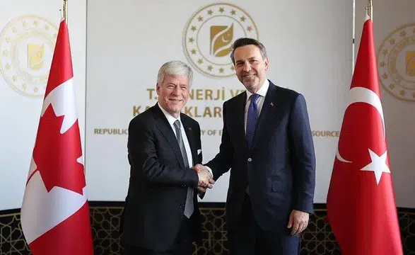 Bakan Bayraktar duyurdu: Kanada ile Nükleer ve LNG’de yeni sayfa açılıyor