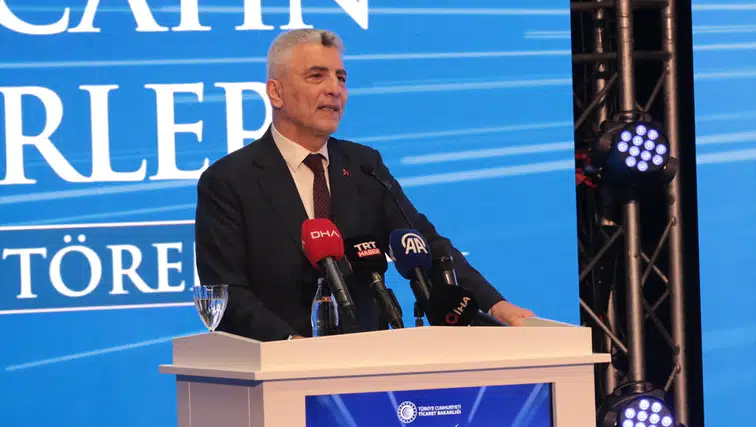 Ticaret Bakanı Bolat'tan İhracatta Yeni Hedefler