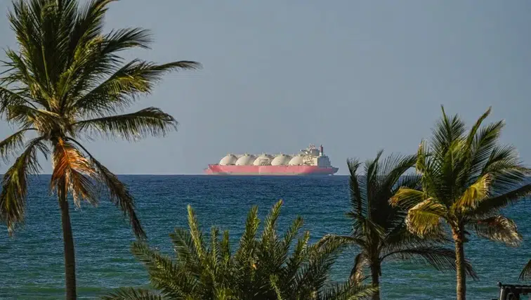 Ateşkes yetmedi: Hürmüz boğazı krizi tedarik zincirini zorluyor
