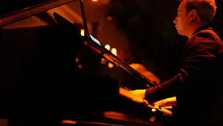 İstanbul’un kalbinde mistik yolculuk: Arkan ve Ceyhan 40 yıllık şarkılarla geliyor!