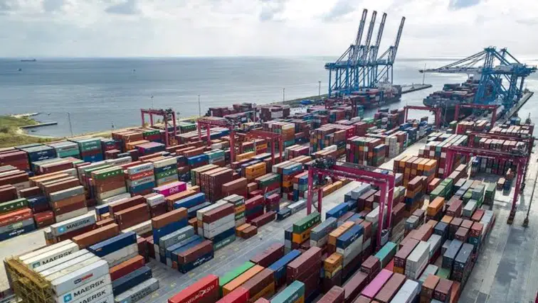 Rusya'nın dış ticaret fazlası ocak-mayıs döneminde yüzde 9,4 arttı