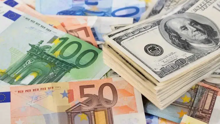Döviz kurlarında son durum: Dolar/TL 48,46 seviyesinde işlem görüyor