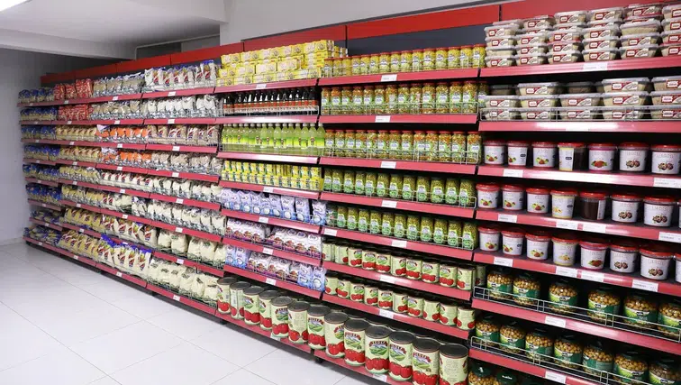 Kocasinan’da gıdadan kıyafete ücretsiz mağaza dönemi!