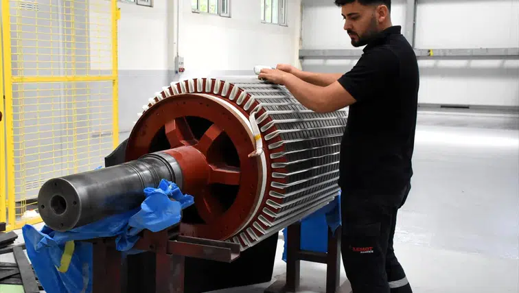 Aksaray'da üretilen rüzgar türbini motorları, Çin'e ihraç ediliyor