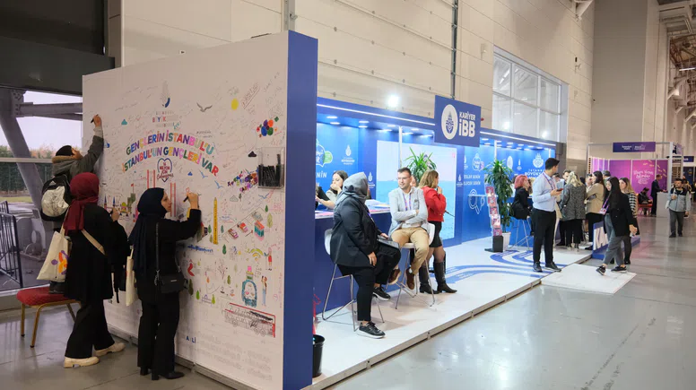 İstanbul Kariyer Fuarı, Dr. Mimar Kadir Topbaş Gösteri ve Sanat Merkezi’nde gerçekleşti