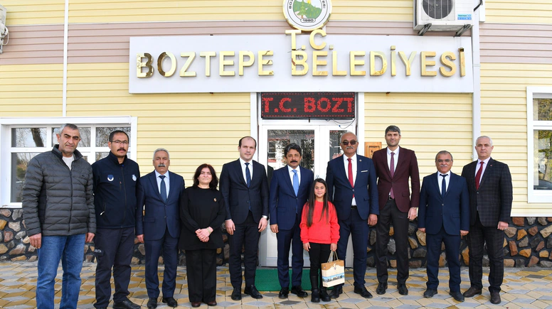 Kırşehir Valisi Demiryürek, Boztepe’de incelemelerde bulundu