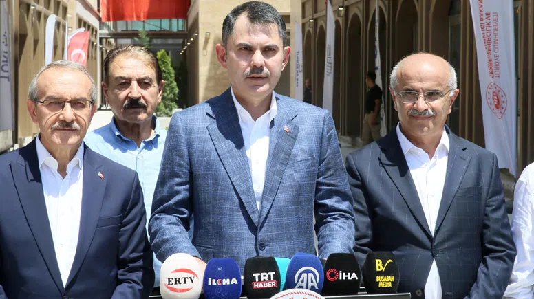 'Deprem bölgesinde günde 550 konutu tamamlıyoruz'