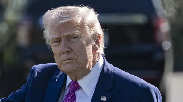 ABD ticaret mahkemesi, Trump'ın küresel çapta uyguladığı %10'luk gümrük vergilerinin yasa dışı olduğuna karar verdi!