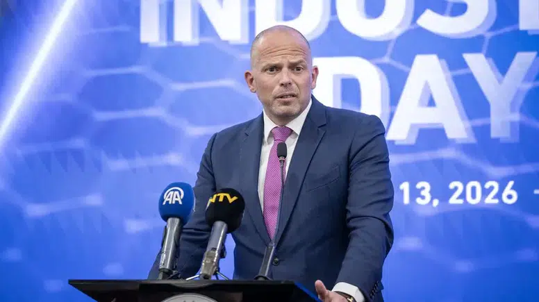 Belçika Savunma Bakanı Francken'den Türk savunma sanayisine övgü!