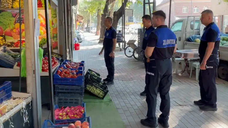 İnegöl’de yaya güvenliği ve temizlik için kararlı adım: Zabıta ekipleri sahada