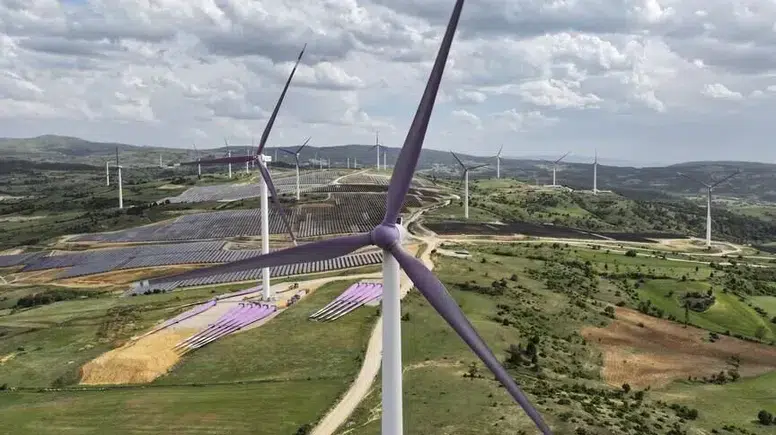 Türkiye'nin elektrik üretim ve tüketimi dün önemli bir denge sağladı