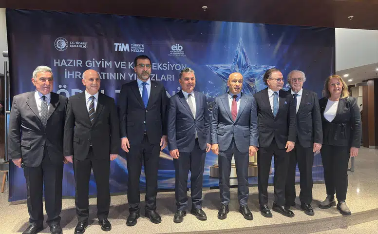 Ege Bölgesi'nde İhracat Başarıları Ödüllendirildi