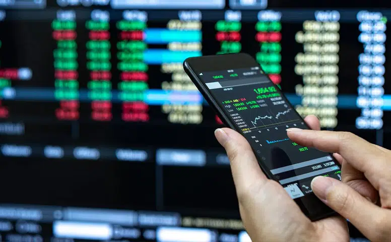 Piyasalarda Gün Ortası Görünümü: Borsa Gerilerken Altın ve Petrol Yükseldi!