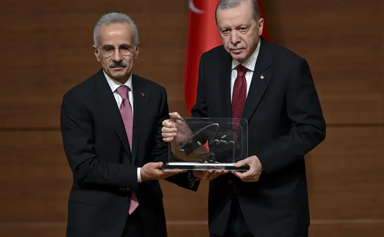 Külliye’de tarihi an: Cumhurbaşkanı Erdoğan butona bastı, 5G devreye girdi!