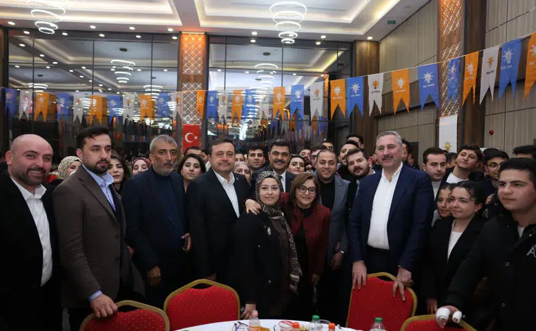 Gaziantep’ten Dev İftar Buluşması: "Bu Sadece Bir Sofra Değil, Bir Vefa Yürüyüşüdür"