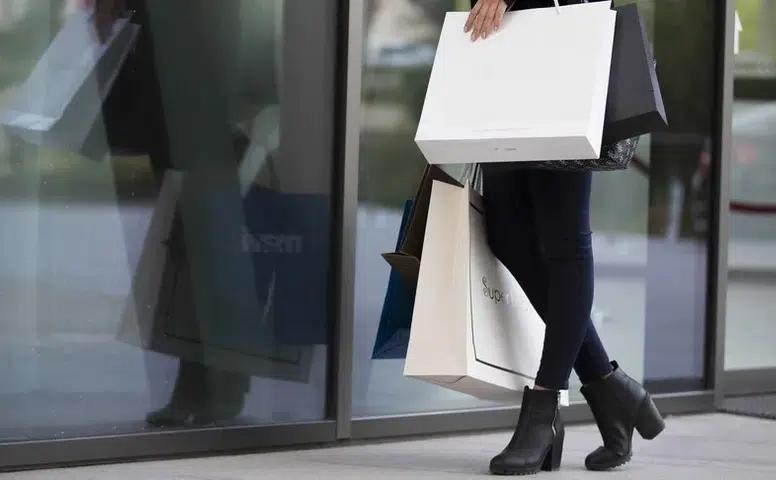 Yerli turistlerin alışveriş ve ulaşım harcamalarında rekor artış: 5 yılda 100 milyar lira sınırı aşıldı!