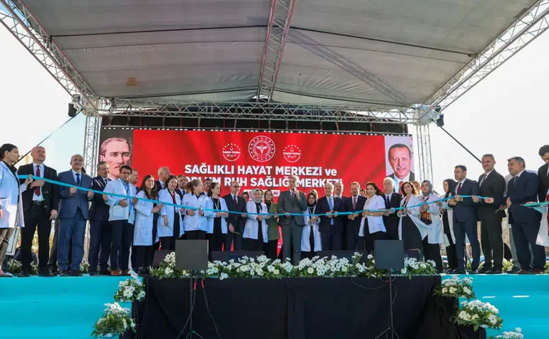 Bakan Memişoğlu açıkladı: Selçuklu’daki eğitimler sezaryen oranını yüzde 30’a düşürdü!