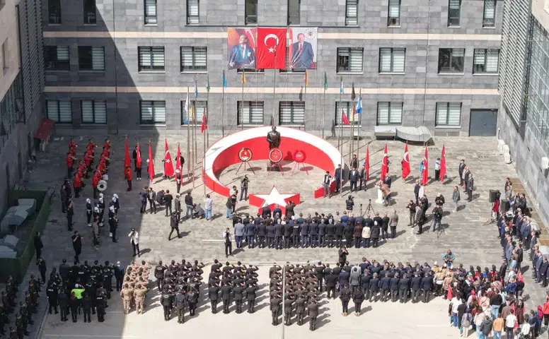 Kırmızı Şeritli Madalya 101 Yaşında: Kahraman Şehirde Tarihi Tören Düzenlendi!