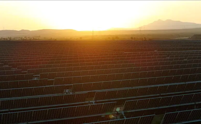 Güneşin yükselen yıldızı Türkiye: Dünya devlerini geride bırakıp listeye 7. sıradan girdi!