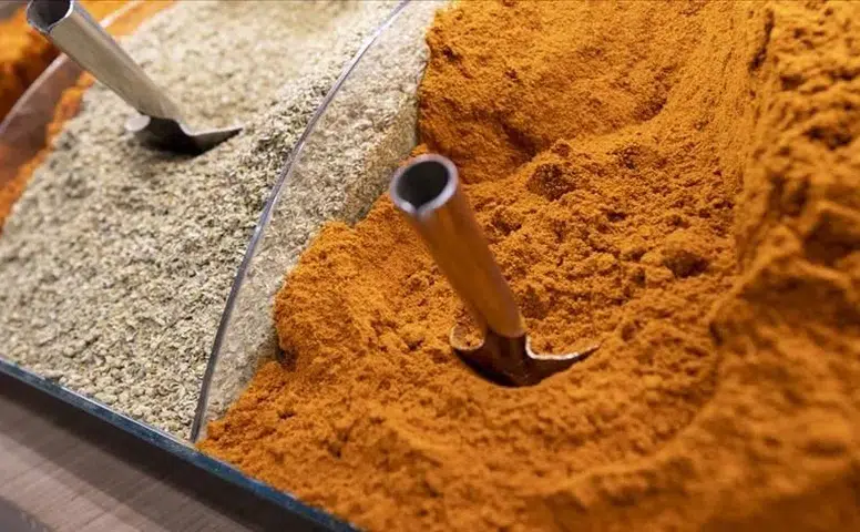 Baharat ve tohum ithal edenler dikkat: Resmi Gazete'de listeler sil baştan!