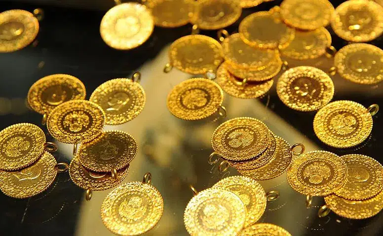 Altın fiyatlarında gerileme: Gram altın 6 bin 777 lira seviyesinde!