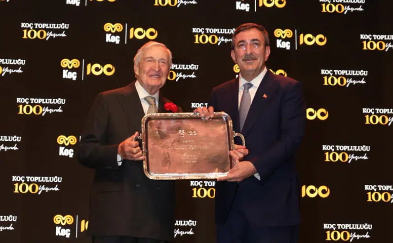 Türkiye ihracatının %8'ini sırtlayan Koç Holding 100 yaşında: Ankara'da üst düzey zirve
