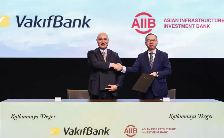 VakıfBank’tan deprem bölgesi ve yeşil dönüşüme 300 milyon dolarlık dev kaynak!