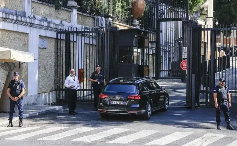 İsrail ve Lübnan heyetleri Roma’da yedinci kez masada