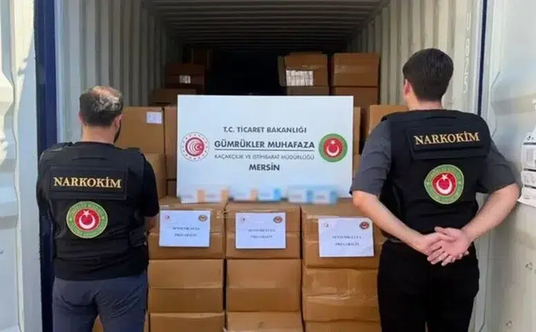 Mersin Limanı’nda dev operasyon: Tonlarca yasa dışı ilaç ele geçirildi!
