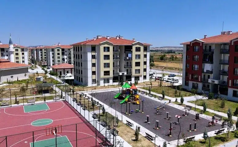 Türkiye'de 2 milyon 378 bin yapının kentsel dönüşümü tamamlandı