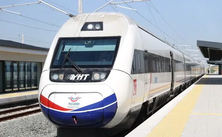 Saatte 200 km hızla Avrupa sınırına: Dev yatırımda açılış tarihi netleşti
