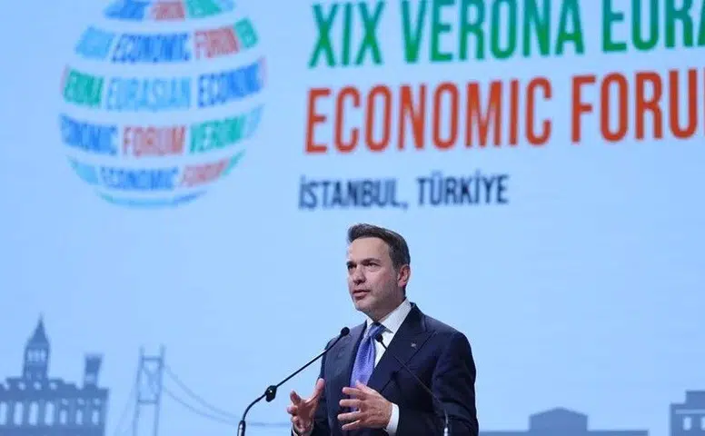 Bakan Bayraktar küresel arenada duyurdu: Türkiye katkı sunmaya hazır!