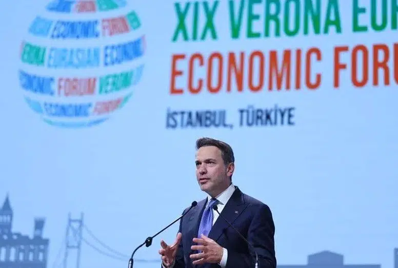 Bakan Bayraktar küresel arenada duyurdu: Türkiye katkı sunmaya hazır!