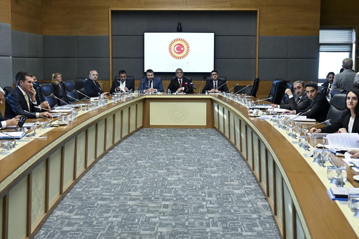 TÜBİTAK Marmara Teknokent AŞ'nin 2021-2022 dönemi hesapları, TBMM KİT Komisyonunda görüşüldü....