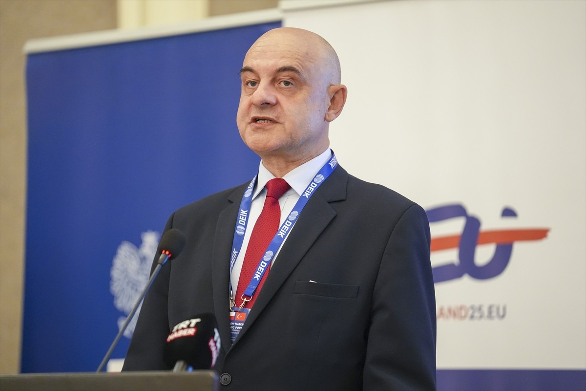 Polonya'nın Ankara Büyükelçisi Maciej Przemyslaw Lang, Polonya İstanbul Başkonsolosluğu ve Polonya...