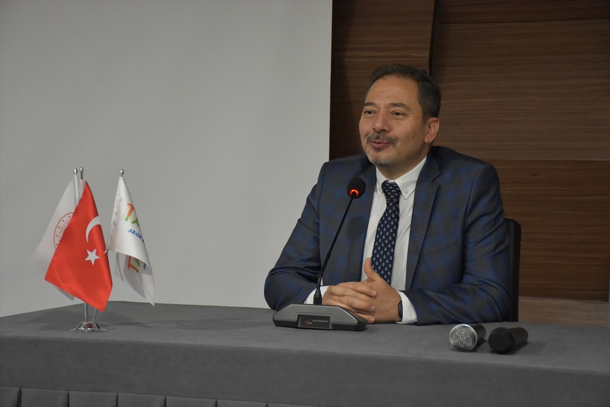 Tarım ve Orman Bakanlığı Tarımsal Araştırmalar ve Politikalar (TAGEM) Genel Müdürü Mustafa Altuğ...