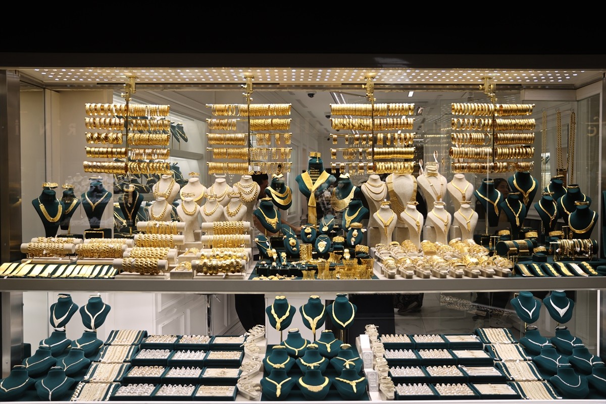 Tüketiciler Birliği Genel Başkanı Mahmut Şahin, sosyal medya üzerinden ziynet eşyası alımlarında...