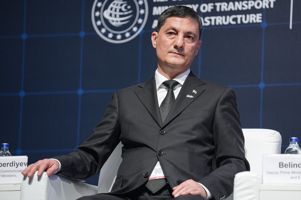 İstanbul Lütfi Kırdar Uluslararası Kongre ve Sergi Sarayı'nda düzenlenen Küresel Ulaştırma...