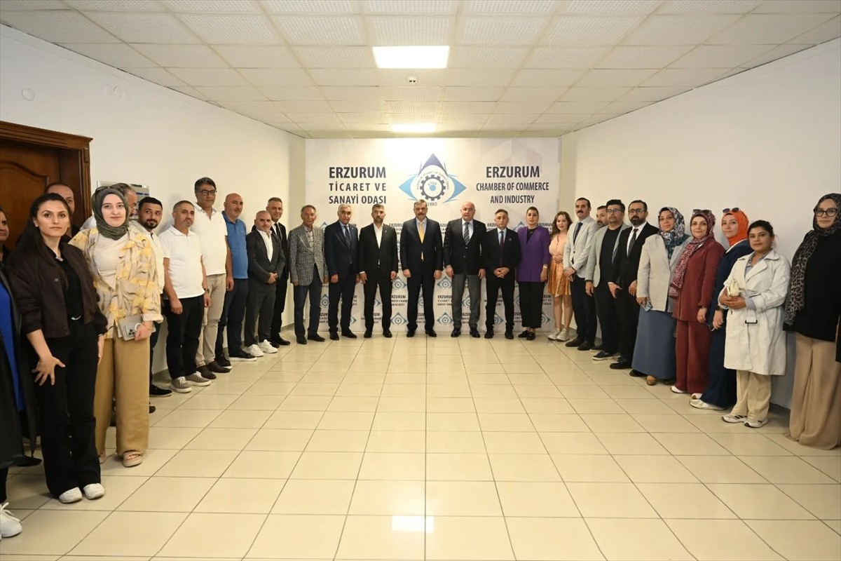 Erzurum'da 30 firmayla kadın istihdamına pozitif ayrımcılık sunacak projenin protokolü imzalandı....