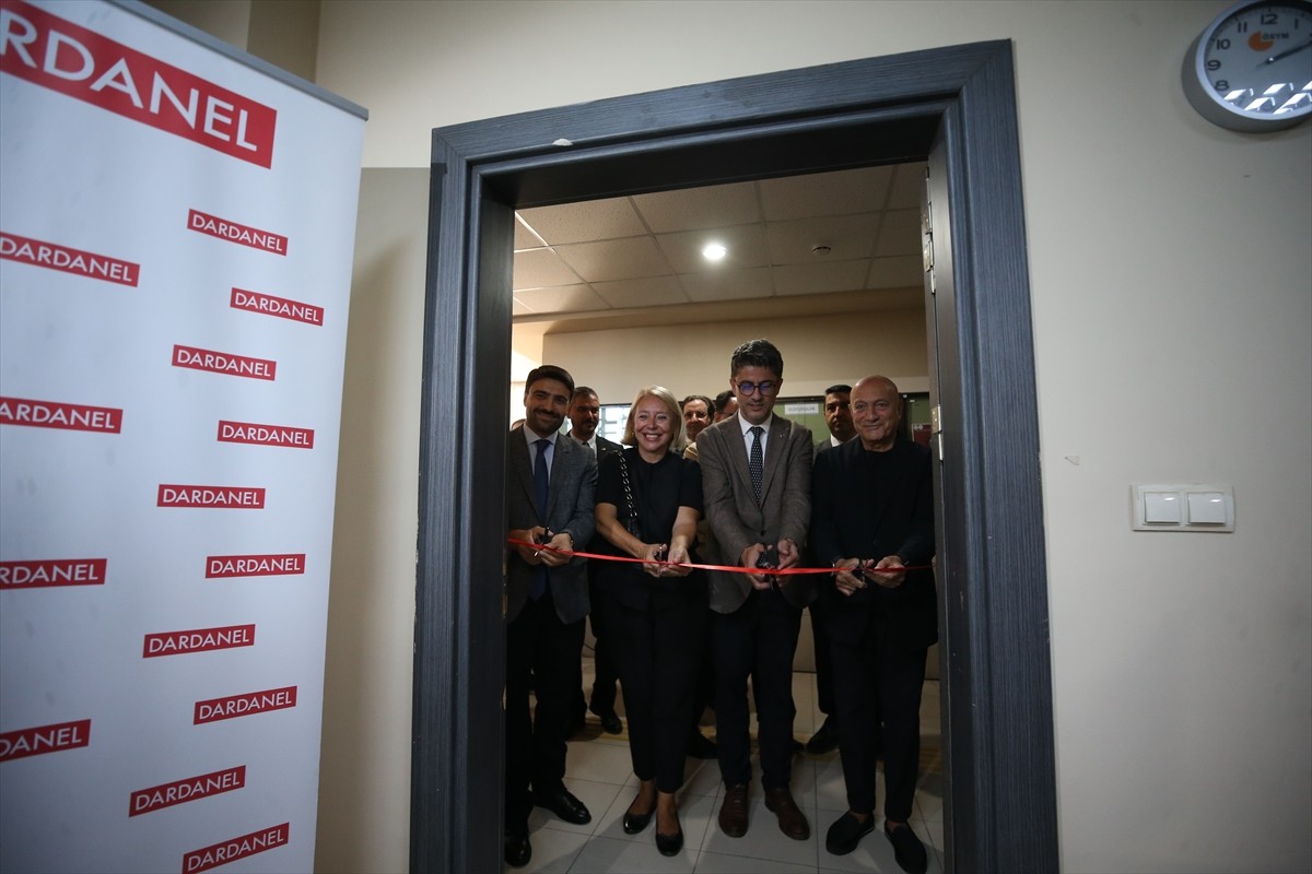 Çanakkale Onsekiz Mart Üniversitesinde (ÇOMÜ) Türkiye'nin sanayi ve teknoloji ekosistemine...