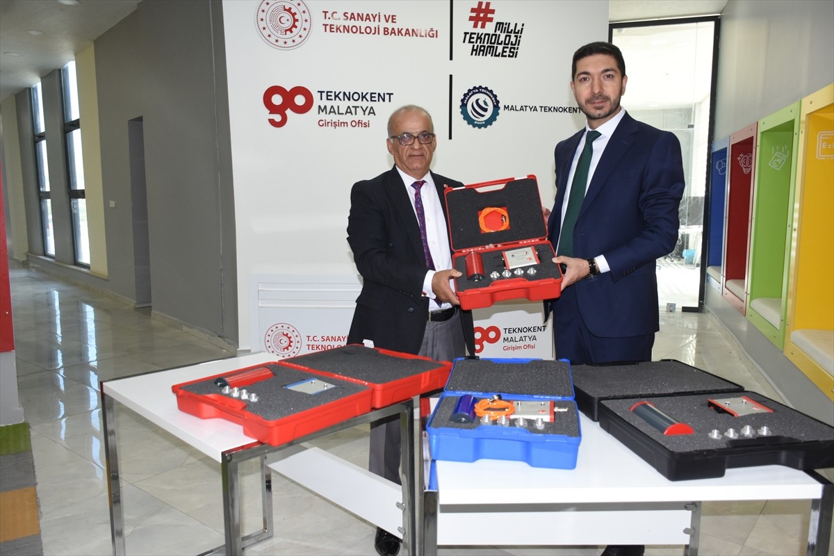 İnönü Üniversitesi Malatya Teknokent'te faaliyet gösteren bir firma tarafından emisyonu ve yakıtı...