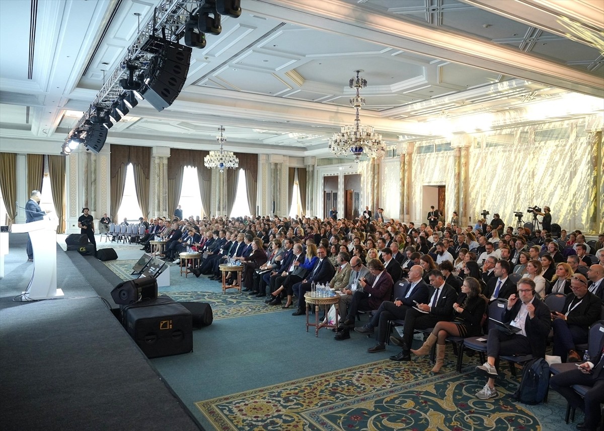 Türkiye Giyim Sanayicileri Derneği (TGSD) Müşterek Başkanı Toygar Narbay, 18. İstanbul Hazır Giyim...