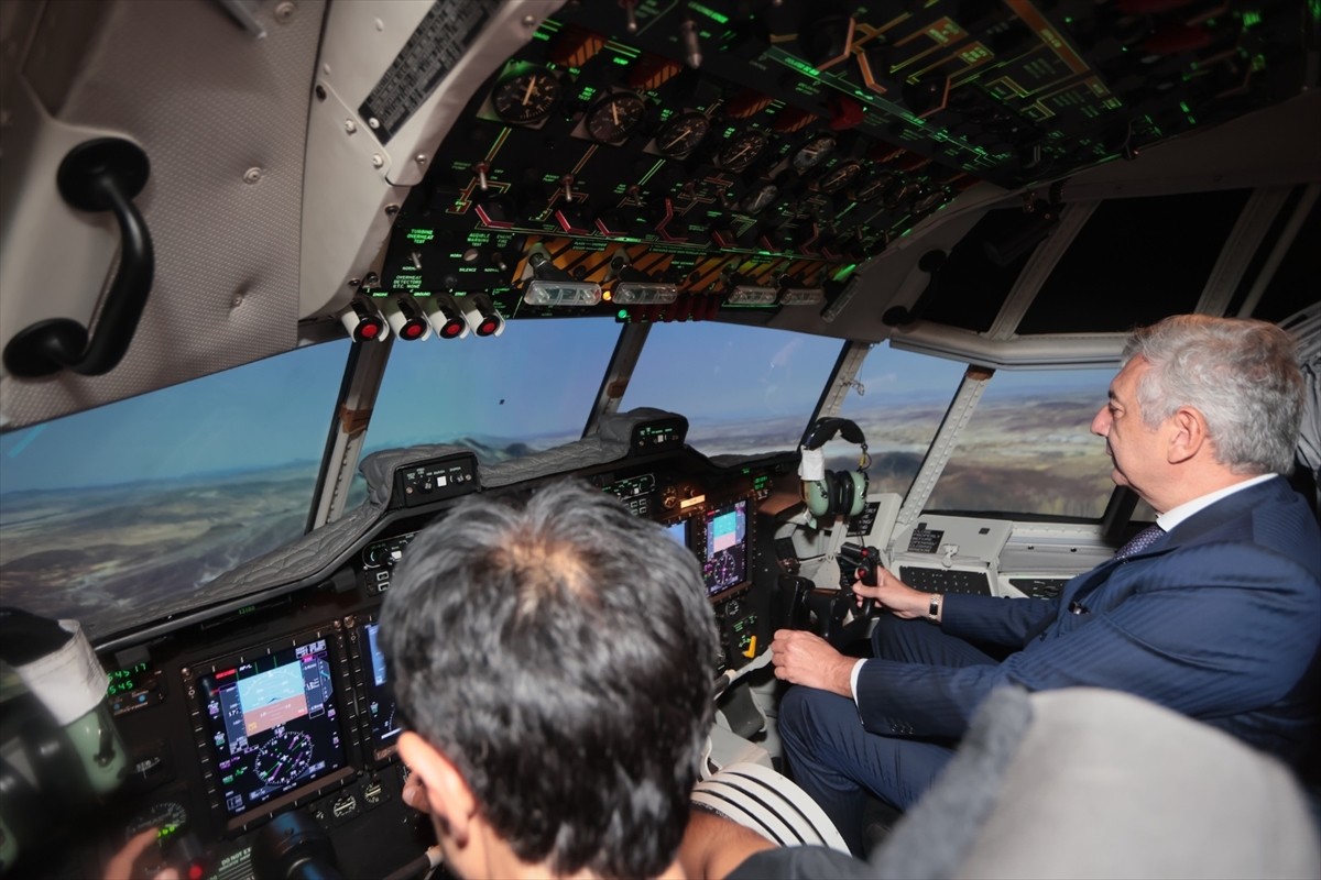 İstanbul Sanayi Odası (İSO) Meclisi, Ankara temasları kapsamında HAVELSAN, ASELSAN ve TUSAŞ'a...